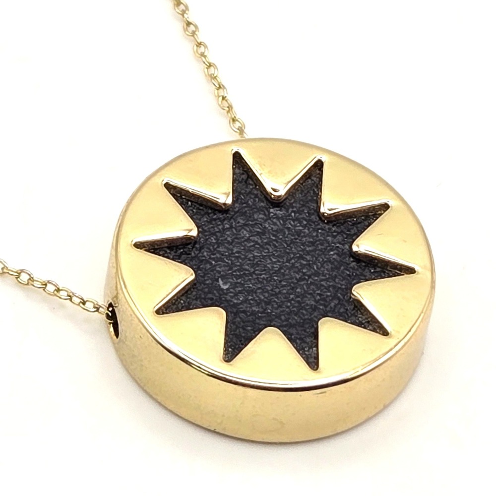 House of Harlow Gold Tone Starburst Black Leather Inlay Circle Pendant Necklace